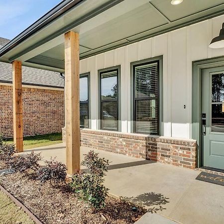 Alamo Luxury Living Up To 11 Villa Tyler Exterior photo